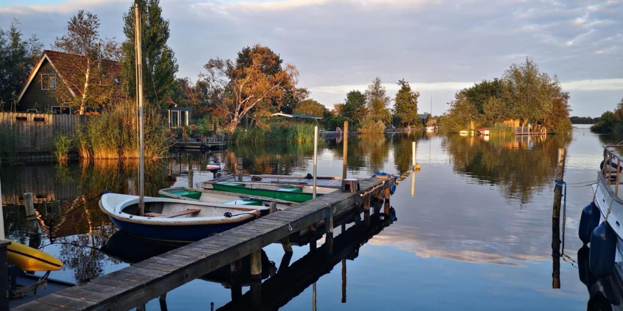 C'Est La Vie Houseboat Otel Nederhorst den Berg Dış mekan fotoğraf